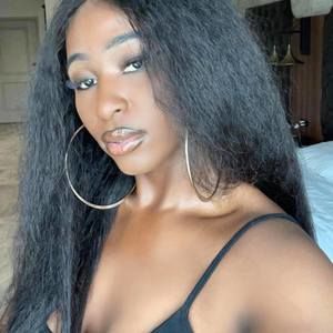 Meet your Posher, Ifechi